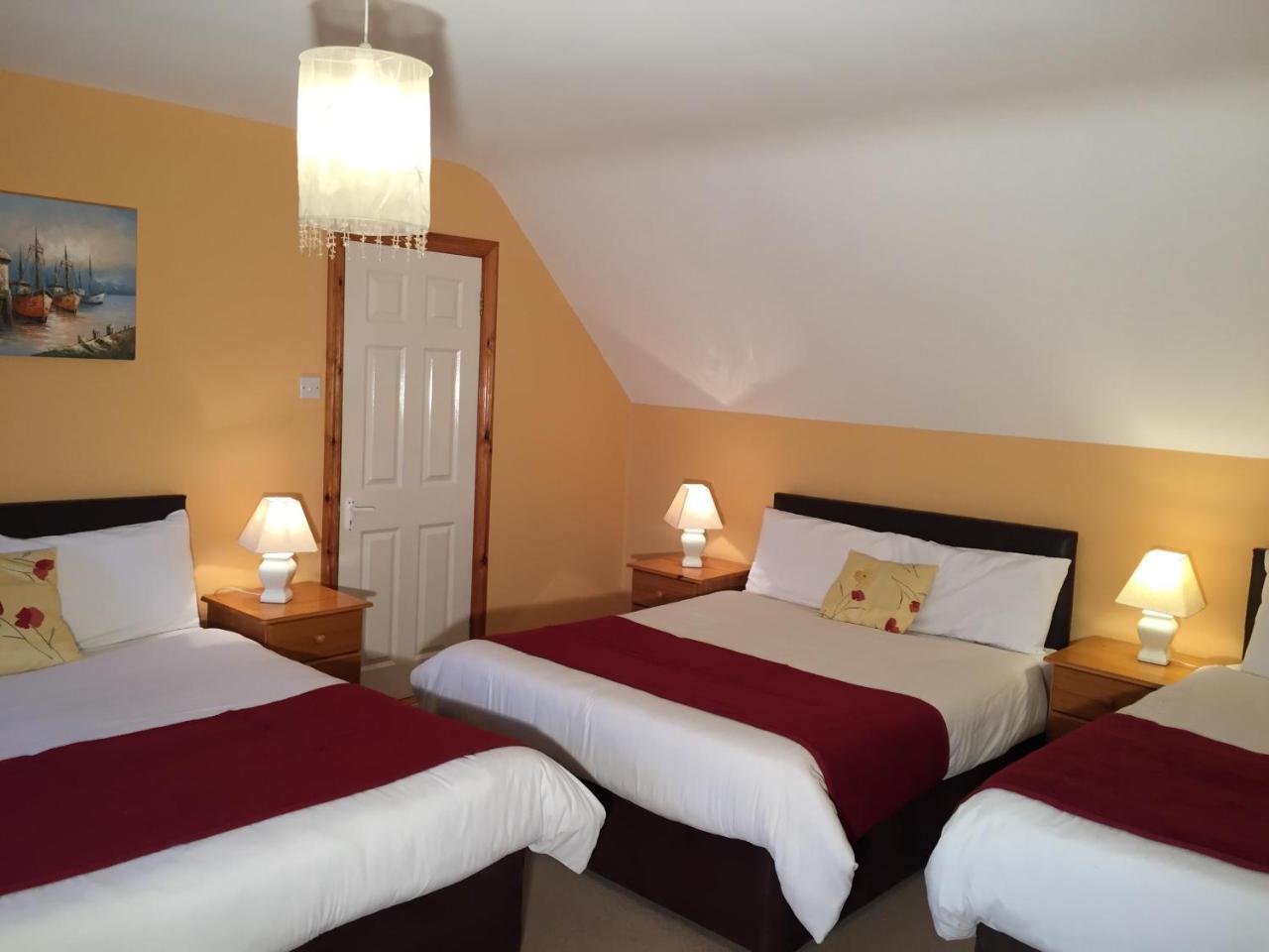קנמארה 2 Mile Lodge מראה חיצוני תמונה