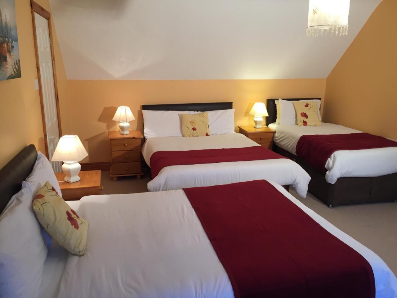 קנמארה 2 Mile Lodge מראה חיצוני תמונה